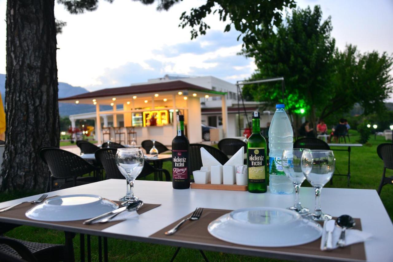 Dream Town Hotel&Restaurant เกเมร์ ภายนอก รูปภาพ